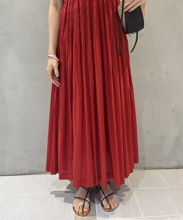 中平 あみさんの「BEAMS WOMEN｜【別注】ne Quittez pas / ボイル シャーリング ワンピース」を使ったコーディネート