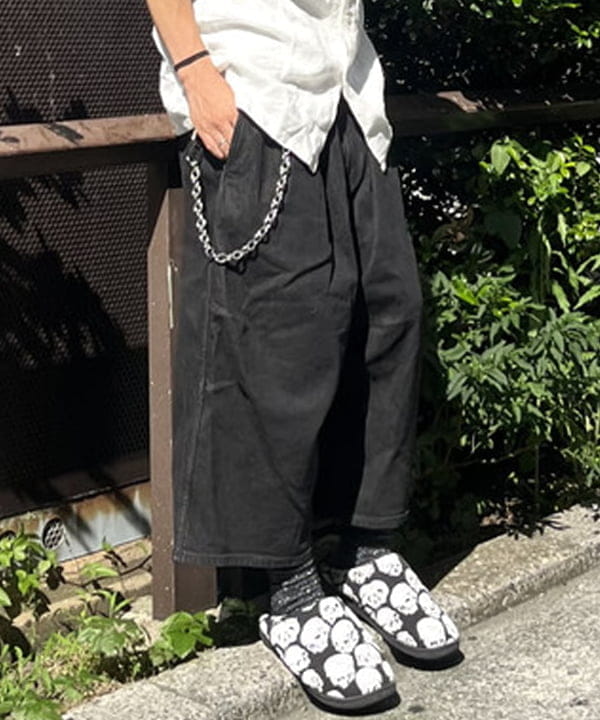 菊田 悠さんの「BEAMS WOMEN｜Open Collar 1/40 Linen」を使ったコーディネート