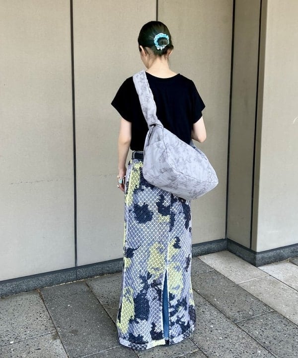 むりょさんの「BEAMS WOMEN｜ツイスト バルーン Tシャツ」を使ったコーディネート