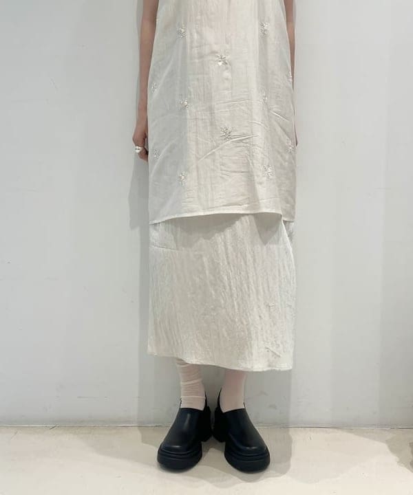 神坂 莉子さんの「BEAMS WOMEN｜シアーリブ ハイソックス」を使ったコーディネート