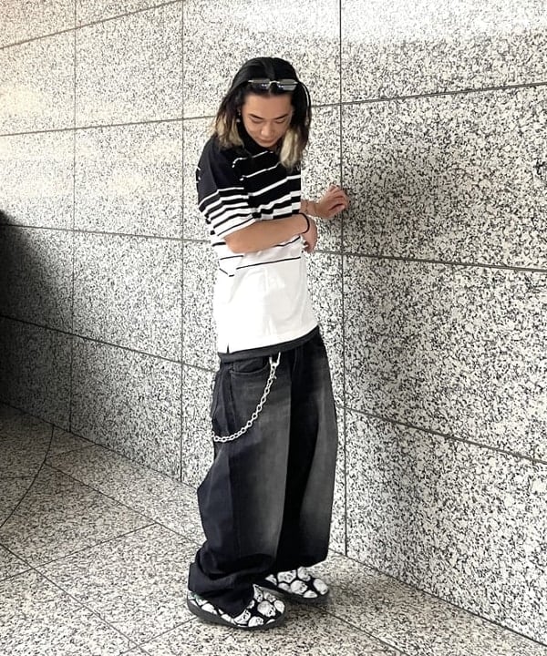 菊田 悠さんの「BEAMS WOMEN｜【別注】FRED PERRY / リラックス ストライプ ピケ ポロシャツ」を使ったコーディネート