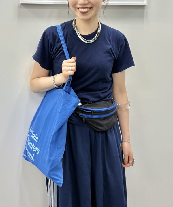 SHINAGAWAさんの「BEAMS WOMEN｜カット クリア バングル」を使ったコーディネート