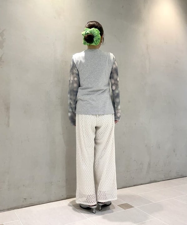 カタヤマ アヤさんの「BEAMS WOMEN｜フロント リボン ノースリーブ トップス」を使ったコーディネート