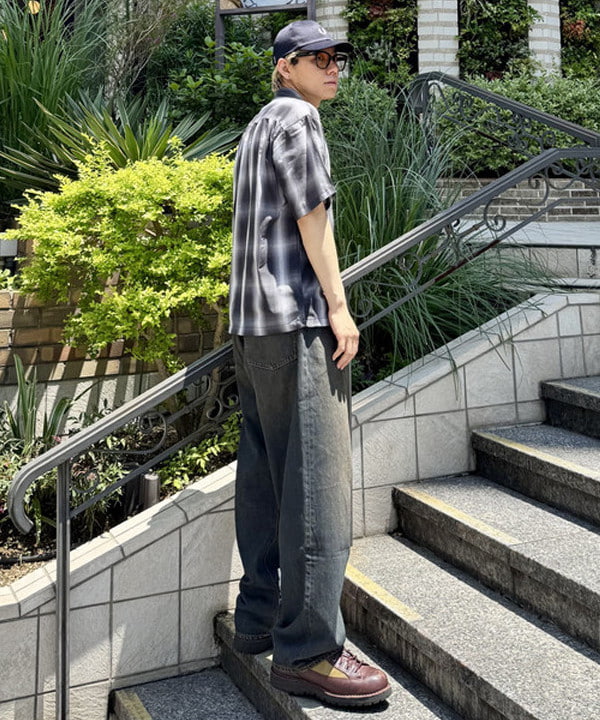 配島 孝明さんの「BEAMS WOMEN｜オンブレ チェック ルーズ シャツ」を使ったコーディネート