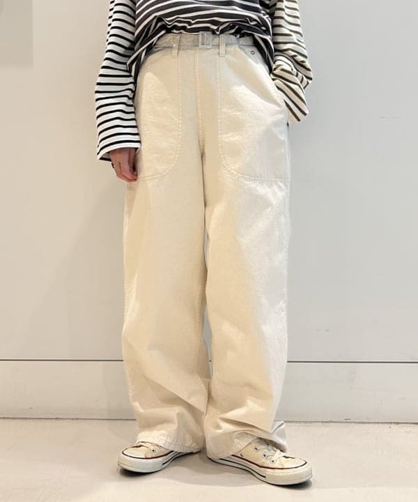 清水 彩乃さんの「BEAMS WOMEN｜エルボー パッチ バスク ロングスリーブ」を使ったコーディネート