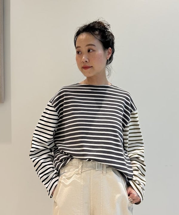 清水 彩乃さんの「BEAMS WOMEN｜エルボー パッチ バスク ロングスリーブ」を使ったコーディネート