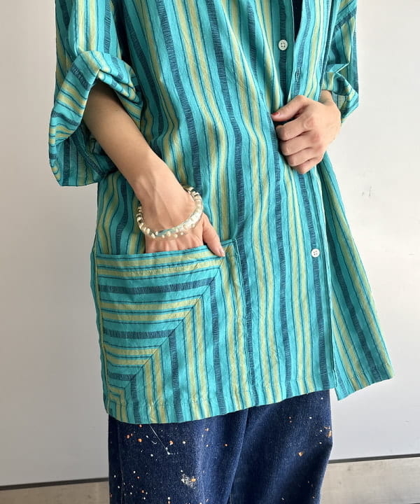 みりさんの「ドビーストライプ オープンカラーシャツ」を使ったコーディネート