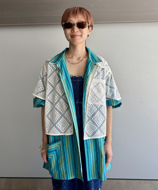 みりさんの「ドビーストライプ オープンカラーシャツ」を使ったコーディネート