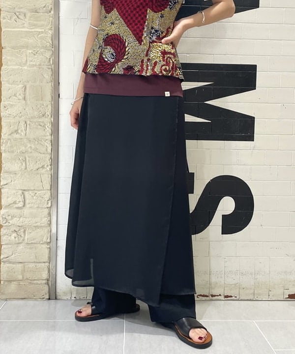 津藤 理佐子さんの「BEAMS WOMEN｜ボーイ ベーシック Tシャツ」を使ったコーディネート