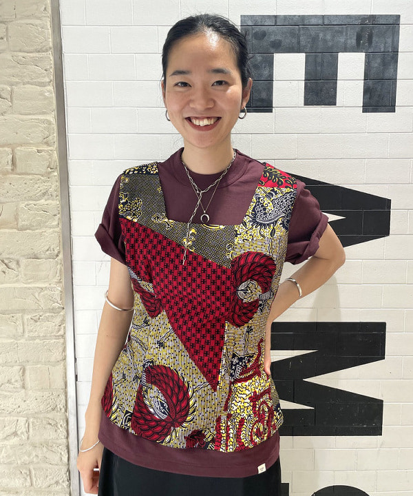 津藤 理佐子さんの「BEAMS WOMEN｜ボーイ ベーシック Tシャツ」を使ったコーディネート