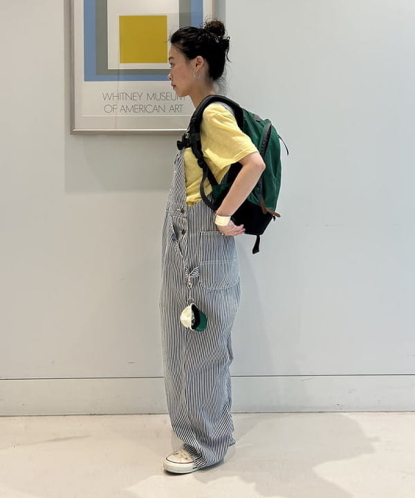 清水 彩乃さんの「BEAMS WOMEN｜【別注】NEW ERA / BBロゴ キャップ キーホルダー」を使ったコーディネート