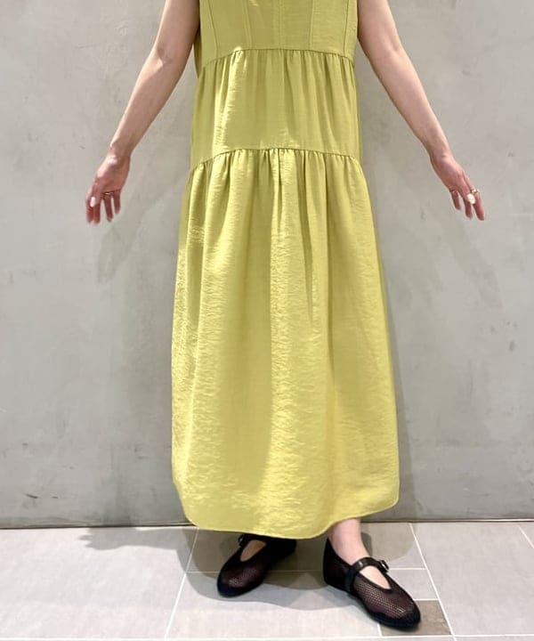 カタヤマ アヤさんの「BEAMS WOMEN｜メッシュ シャイニー バッグ」を使ったコーディネート