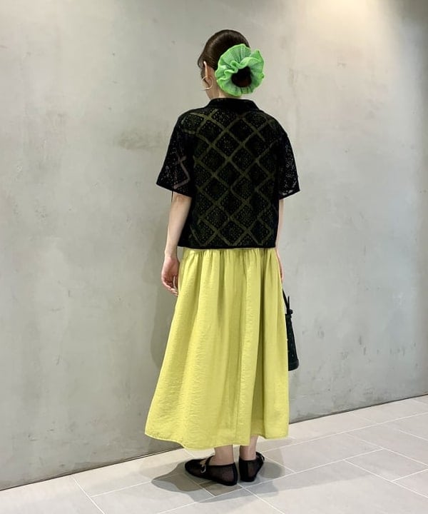 カタヤマ アヤさんの「BEAMS WOMEN｜メッシュ シャイニー バッグ」を使ったコーディネート