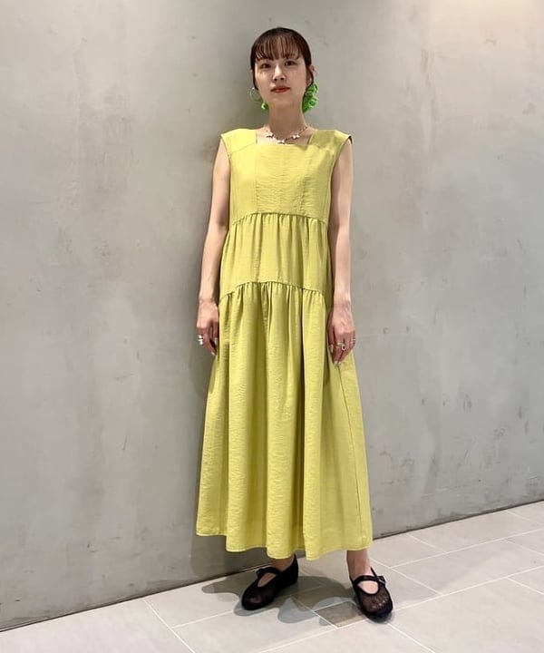 カタヤマ アヤさんの「BEAMS WOMEN｜メッシュ シャイニー バッグ」を使ったコーディネート