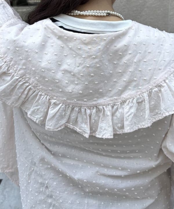 み　う　ちさんの「BEAMS WOMEN｜ドット ドビー ビッグカラー ショートスリーブ」を使ったコーディネート