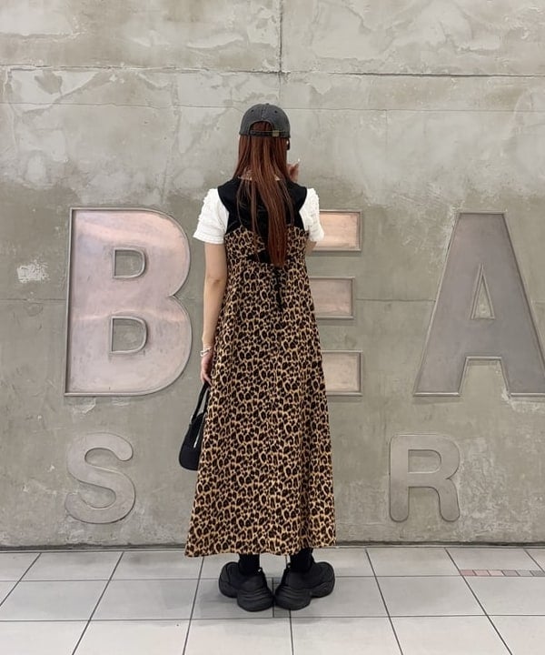 もえのさんの「BEAMS WOMEN｜プリント キャミ ワンピース」を使ったコーディネート