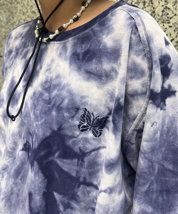 あゆさんの「BEAMS WOMEN｜【別注】NEEDLES / ベロア Uネック Tシャツ」を使ったコーディネート