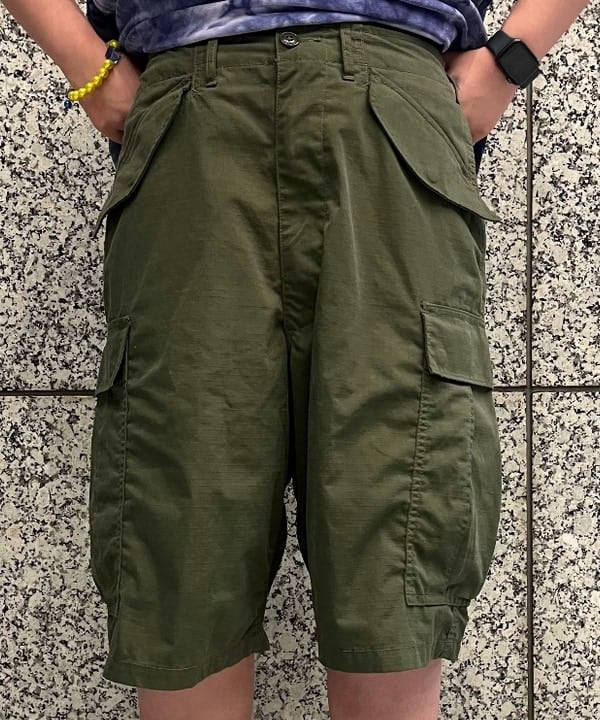 あゆさんの「BEAMS WOMEN｜【別注】NEEDLES / ベロア Uネック Tシャツ」を使ったコーディネート