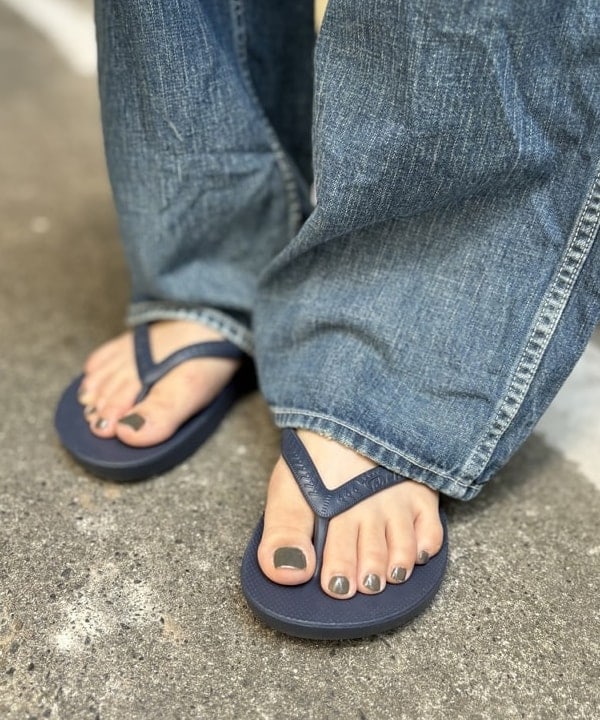 SHINAGAWAさんの「BEAMS WOMEN｜25mm スエード ベルト」を使ったコーディネート