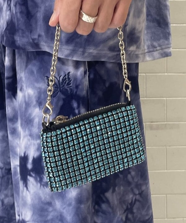 マツミヤさんの「BEAMS WOMEN｜【別注】NEEDLES / ベロア Uネック Tシャツ」を使ったコーディネート