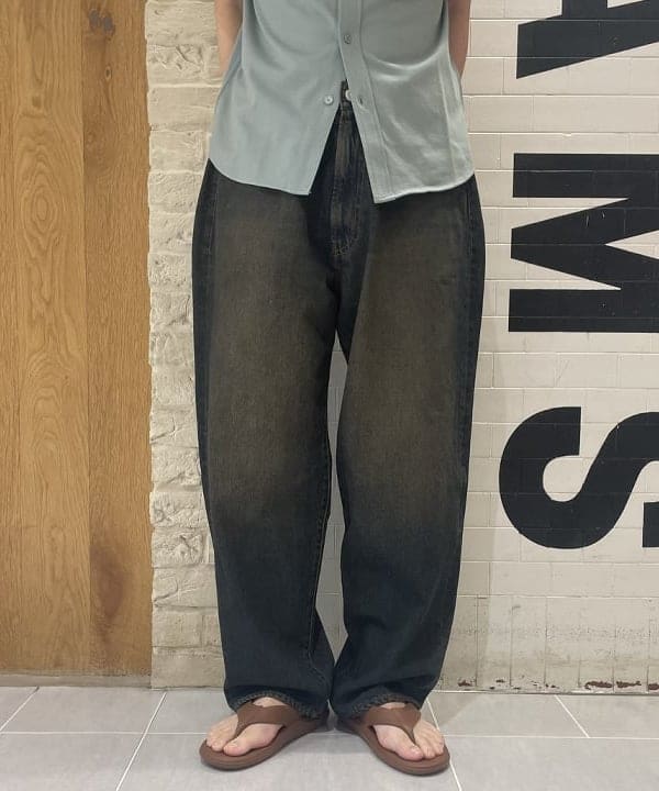 マツミヤさんの「BEAMS WOMEN｜【別注】FRED PERRY / 鹿の子 ショートスリーブ シャツ」を使ったコーディネート