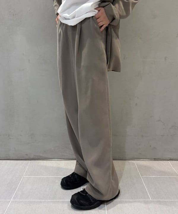 野村 美紅さんの「BEAMS WOMEN｜」を使ったコーディネート