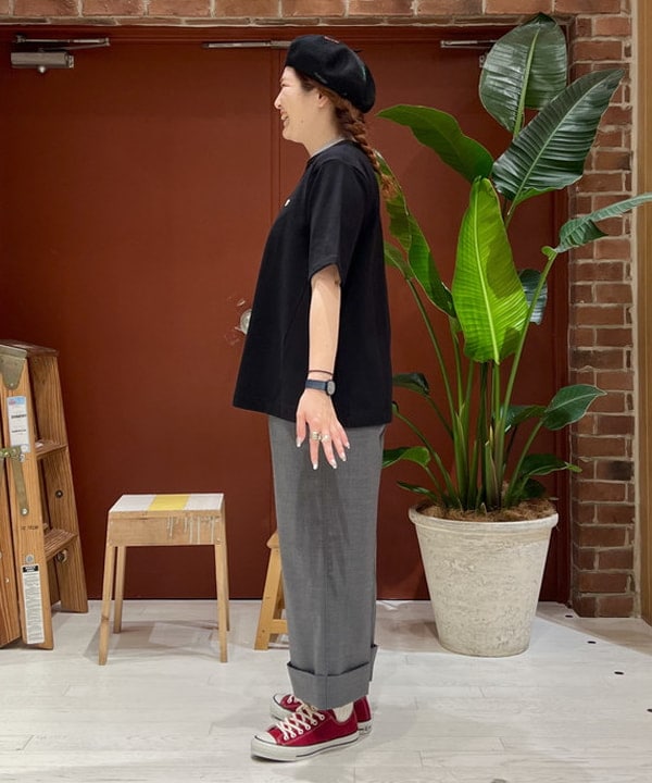 エノモト アミさんの「BEAMS WOMEN｜【別注】LACOSTE / ヘビー ピケ Aライン Tシャツ」を使ったコーディネート