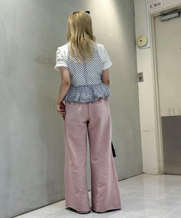 ヒカリさんの「BEAMS WOMEN｜ダメージ スウェット パンツ」を使ったコーディネート