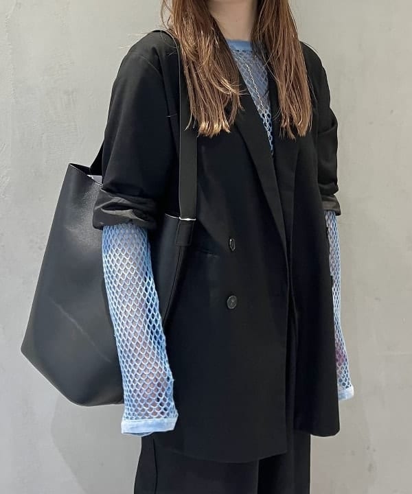 CHIHIROさんの「BEAMS WOMEN｜ポプリン 2タックパンツ」を使ったコーディネート