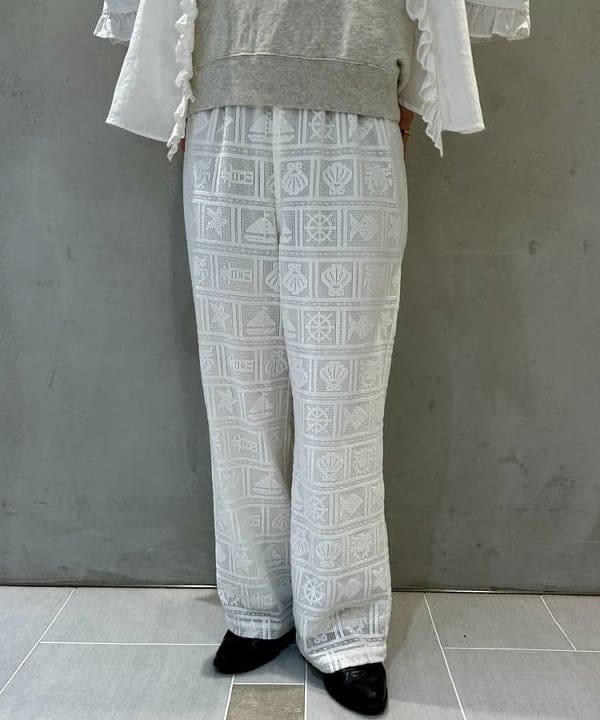 ナツハさんの「BEAMS WOMEN｜ボーイ マリン レース パンツ」を使ったコーディネート