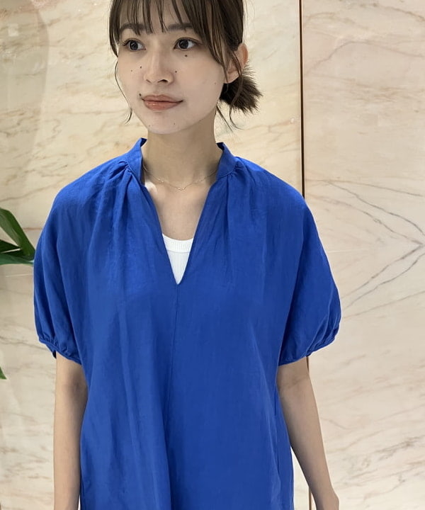 茂野 真楓さんの「BEAMS WOMEN｜TICCA / リネン バルーンスリーブ ワンピース」を使ったコーディネート