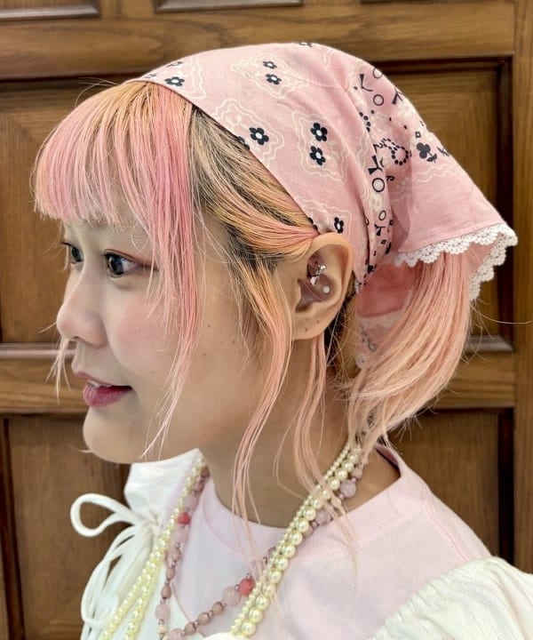 はっとりさんの「BEAMS WOMEN｜2WAY レース バンダナ」を使ったコーディネート