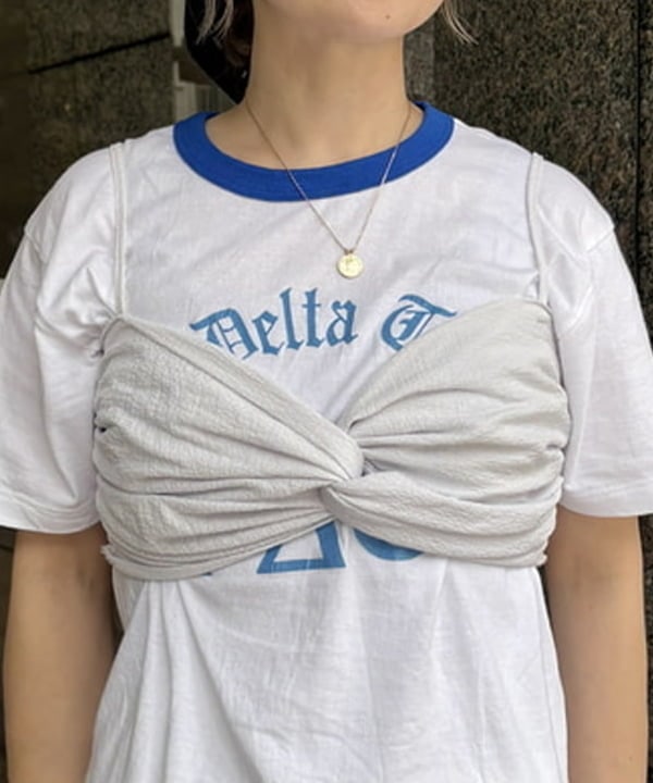 YABUさんの「BEAMS WOMEN｜ジャカード デニム パンツ」を使ったコーディネート