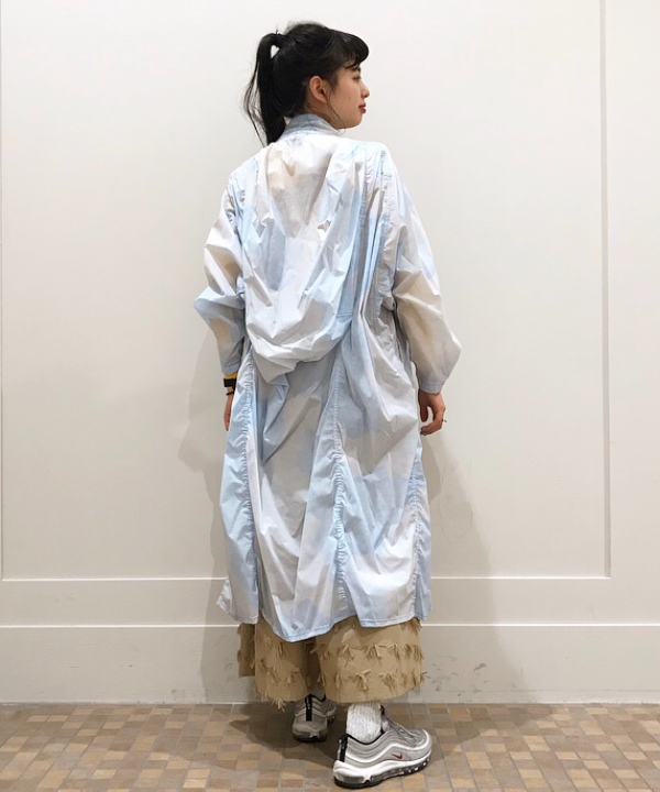 MAYURIさんの「BEAMS WOMEN｜BEAMS BOY / ラメ リブ クルー ソックス NEW」を使ったコーディネート