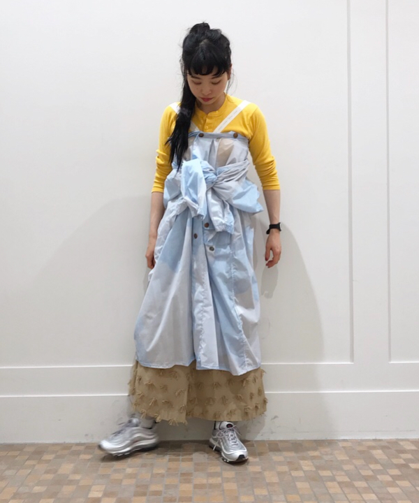 MAYURIさんの「BEAMS WOMEN｜BEAMS BOY / ラメ リブ クルー ソックス NEW」を使ったコーディネート