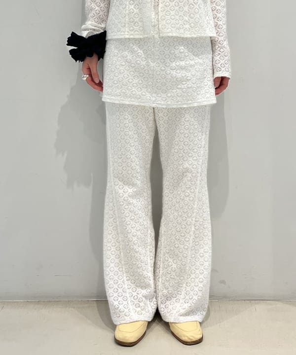 神坂 莉子さんの「BEAMS WOMEN｜ワイド 2WAY バッグ」を使ったコーディネート