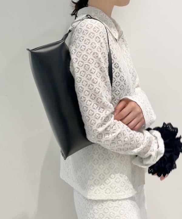 神坂 莉子さんの「BEAMS WOMEN｜ワイド 2WAY バッグ」を使ったコーディネート