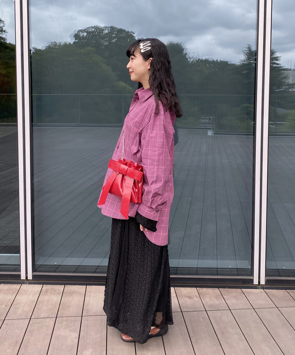 マツド ユメカさんの「BEAMS WOMEN｜リボン チェーン バッグ」を使ったコーディネート