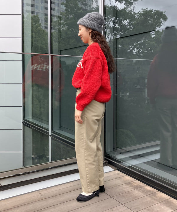 おのすさんの「BEAMS WOMEN｜【別注】Dickies / 2プリーツ パンツ」を使ったコーディネート