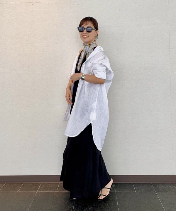 住吉　明佳さんの「BEAMS WOMEN｜ポインテッド ヌードサンダル .M」を使ったコーディネート