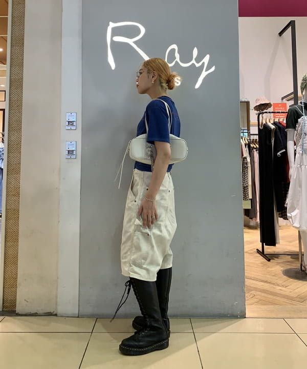 れいなさんの「BEAMS WOMEN｜【別注】YAHKI &times; HYPNOTIZE / Landscape Bag」を使ったコーディネート