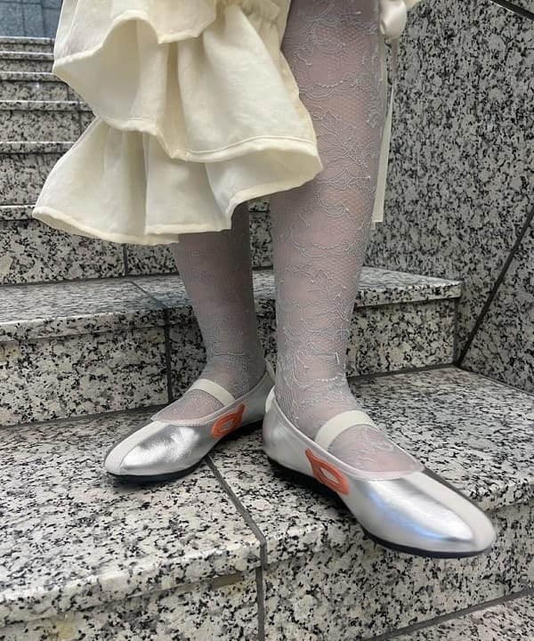 あさひさんの「BEAMS WOMEN｜チュール レイヤー ラッフルスリーブ Tシャツ」を使ったコーディネート