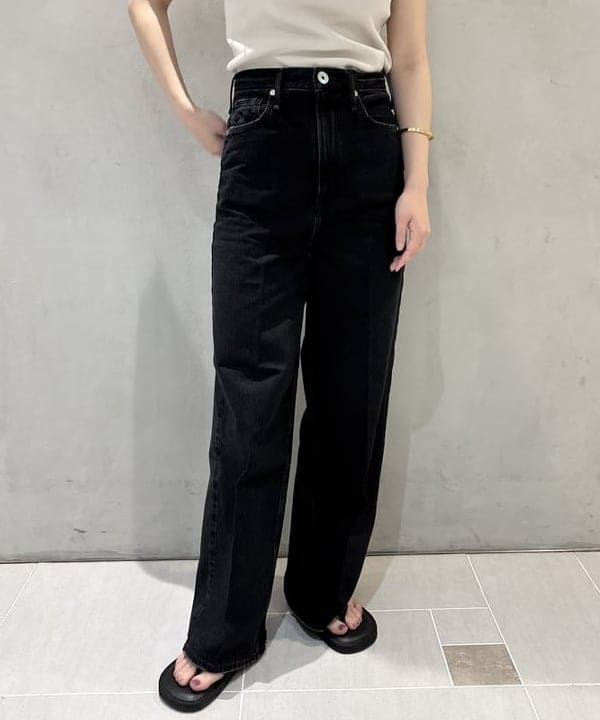 坂本 涼花さんの「BEAMS WOMEN｜コットン 16ゲージ ノースリーブ プルオーバー」を使ったコーディネート