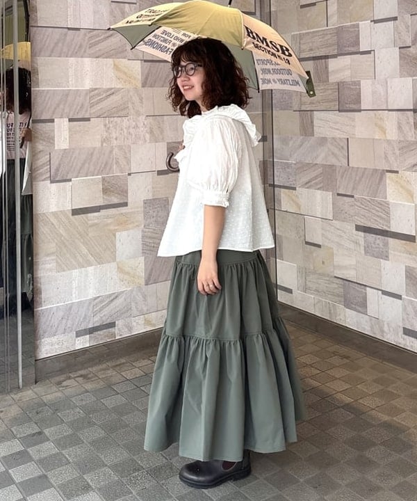 かわい みづきさんの「晴雨兼用 プリント 長傘」を使ったコーディネート