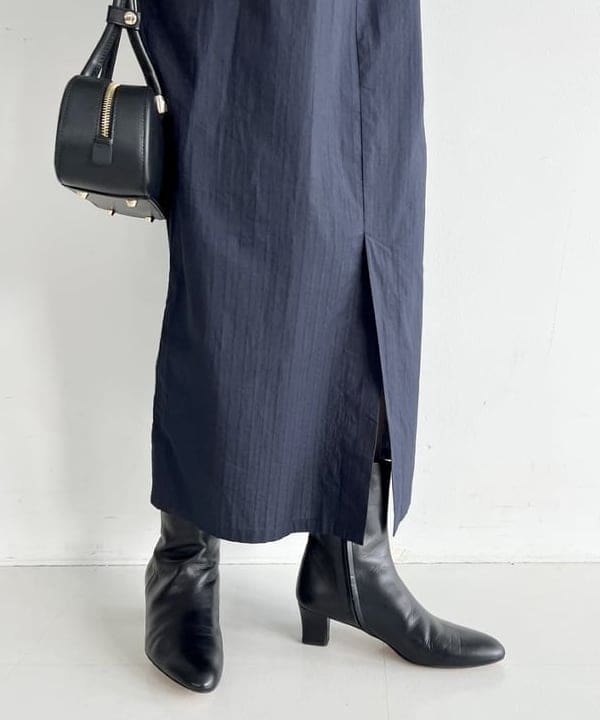 中丸　栞さんの「BEAMS WOMEN｜ne Quittez pas / ポプリン タック ロングスリーブ ワンピース」を使ったコーディネート