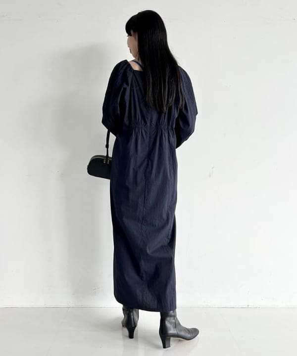 中丸　栞さんの「BEAMS WOMEN｜ne Quittez pas / ポプリン タック ロングスリーブ ワンピース」を使ったコーディネート