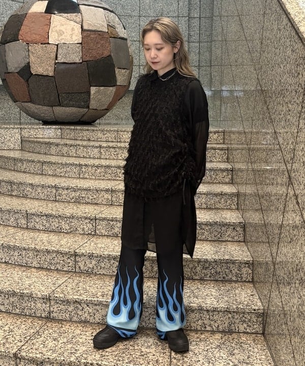 YABUさんの「BEAMS WOMEN｜【別注】PENNEY'S / イージー Fire パンツ」を使ったコーディネート