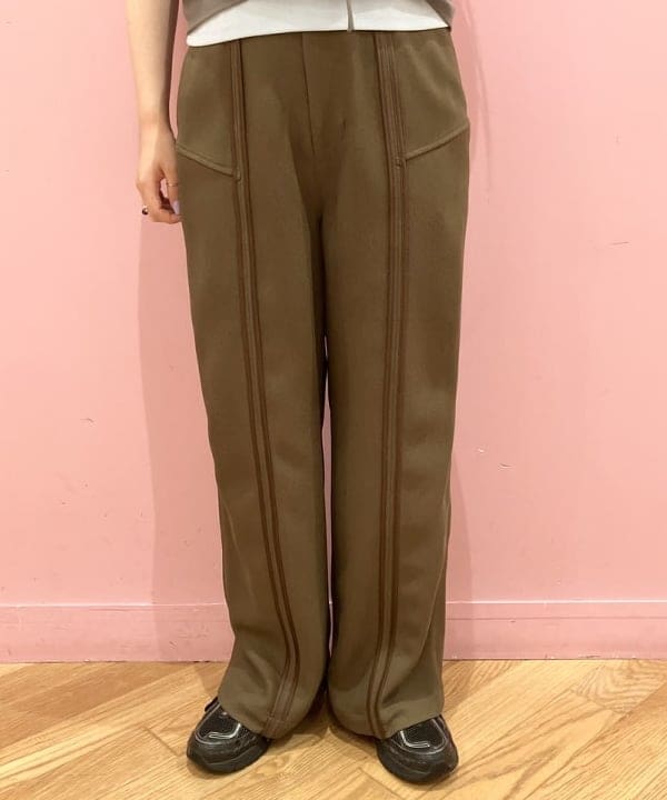 晶さんの「BEAMS WOMEN｜RBS / ホルターネック ジレ」を使ったコーディネート