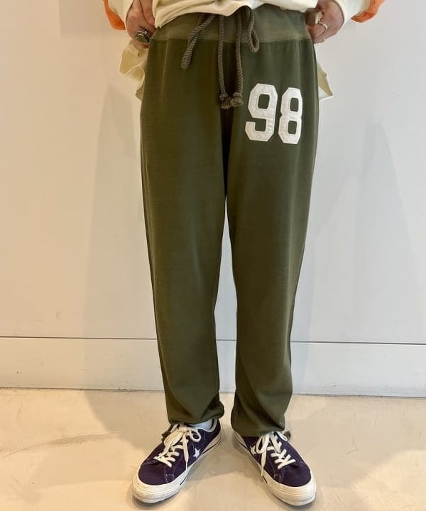 木村 梨香さんの「BEAMS WOMEN｜リバーシブル ダウン ベスト」を使ったコーディネート