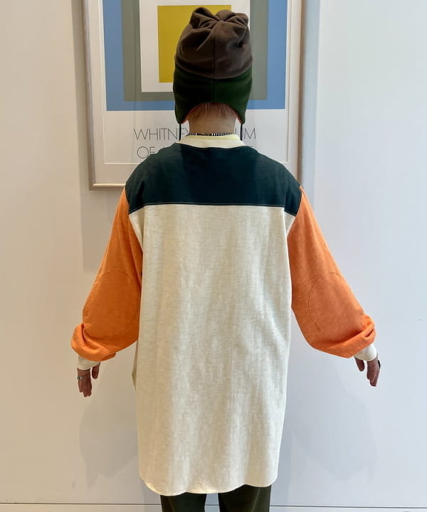 木村 梨香さんの「BEAMS WOMEN｜リバーシブル ダウン ベスト」を使ったコーディネート